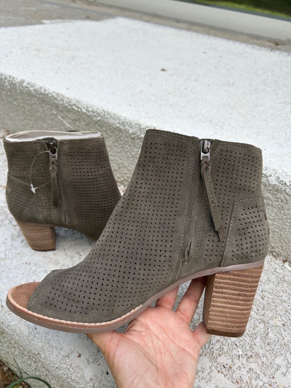 NWT - TOMS ‘Majorca’ Peep Toe Perf Suede Leather Bootie - Picture 8 of 11